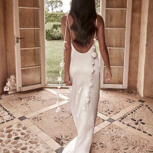 ELENORA Rose Gown - White - L